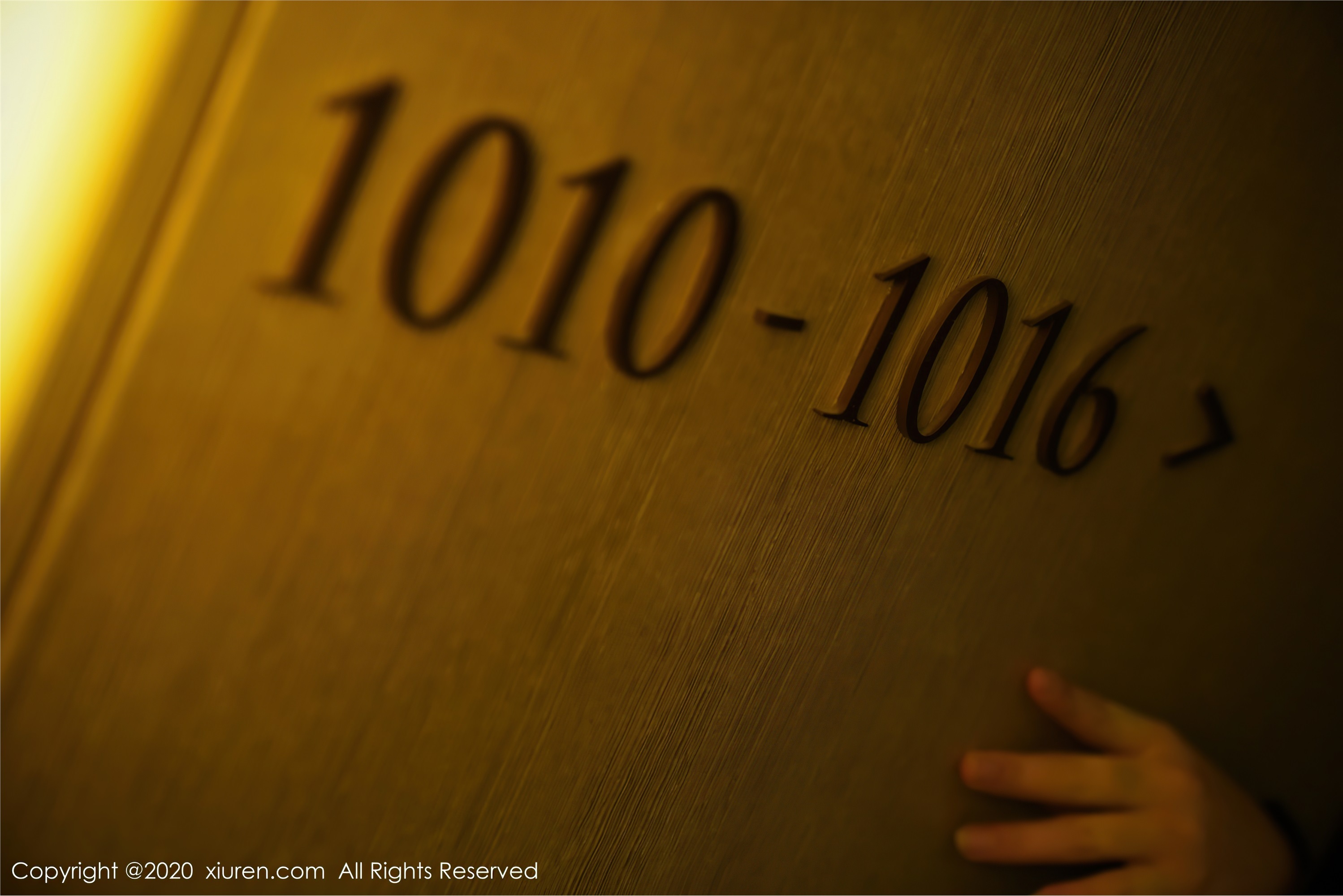 XIUREN秀人网 2020.10.09 Vol.2628 美七Mia